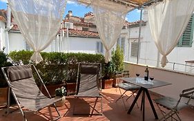 Grazioso Appartamento In Centro Con Terrazza Privata